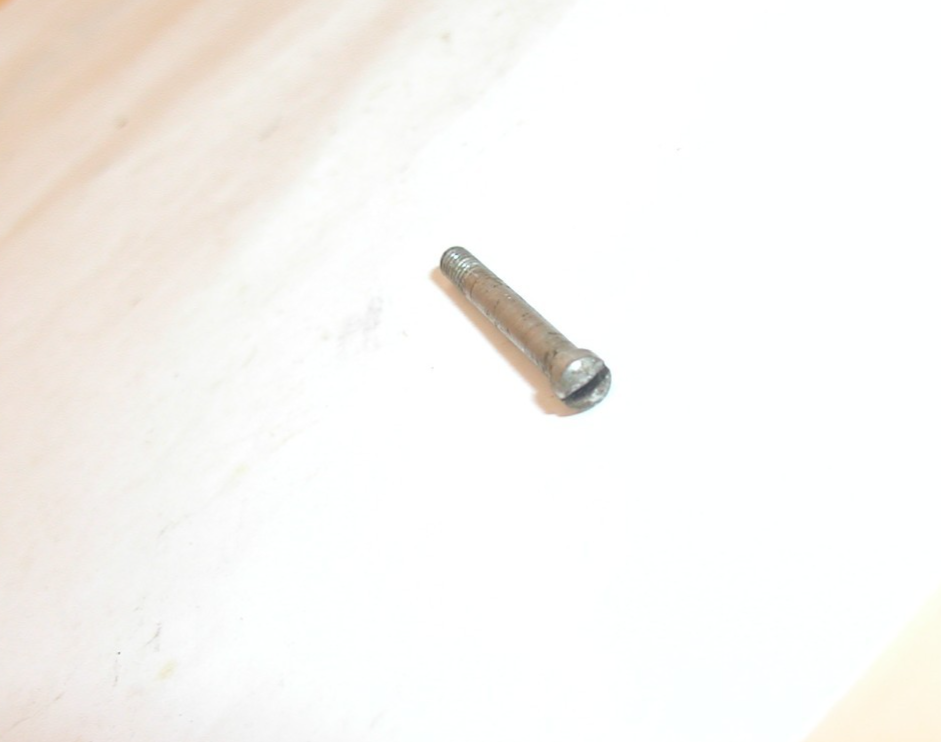 Smith & Wesson 38 Safety Hammerless - Grip Screw