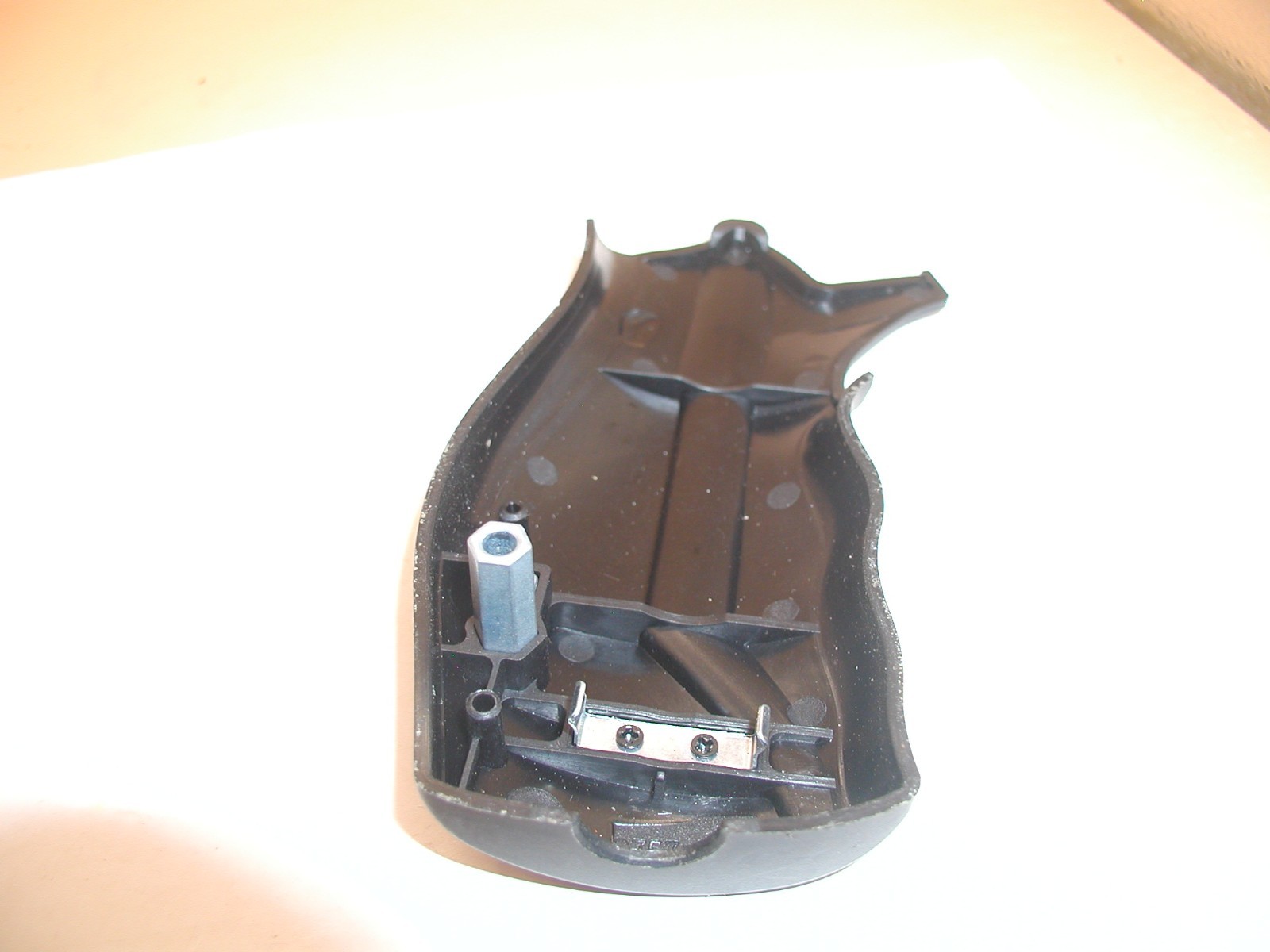 Umarex Brodax Revolver - Left Grip Assembly - Image 4
