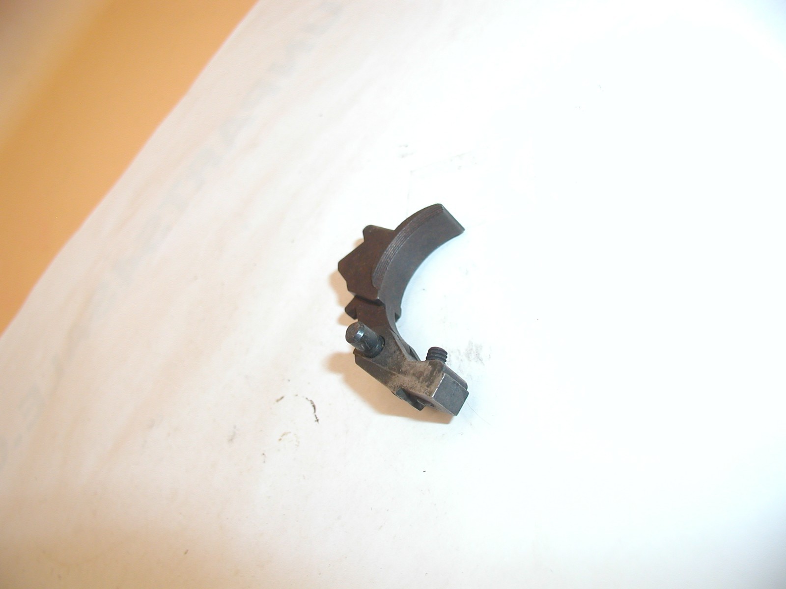 Crosman MK I Target Air Pistol - Trigger Assembly