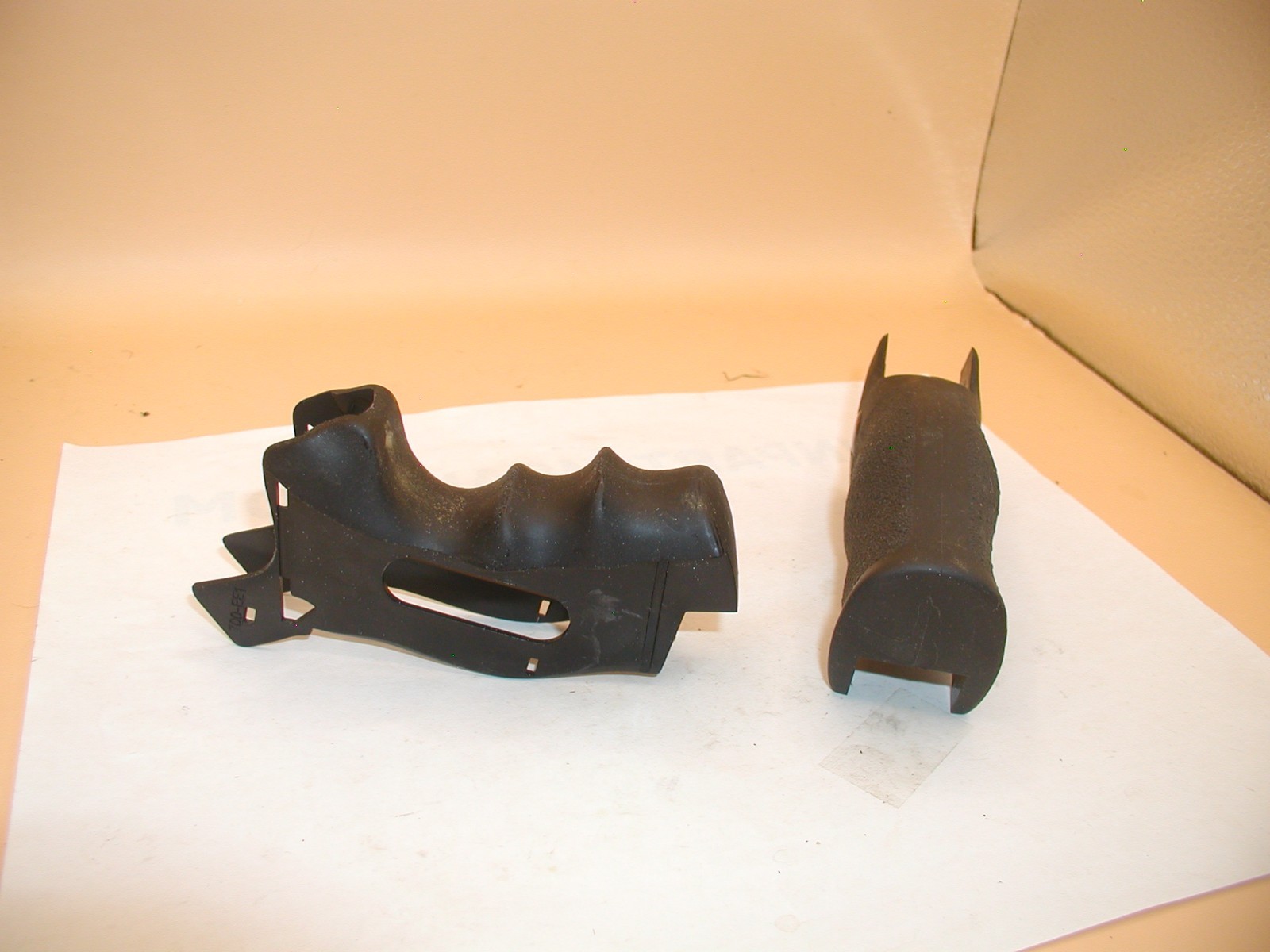 crosman snr357 metal bb revolver grips inner and outer plastic 227463719834 4 crosman snr357 metal bb revolver grips inner and outer plastic 227463719834 4