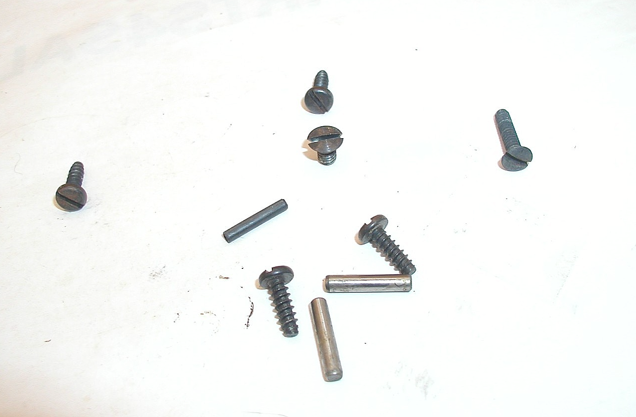 Crosman MK I Target Air Pistol - Bag of Pins and Screws