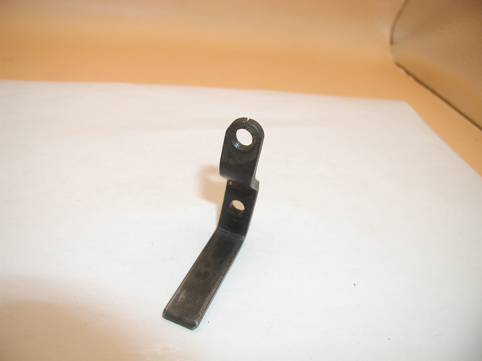 Mossberg 140B, 140K, 144, 144LS Rifle - Angle Bar/Adjusting Bracket - Image 4