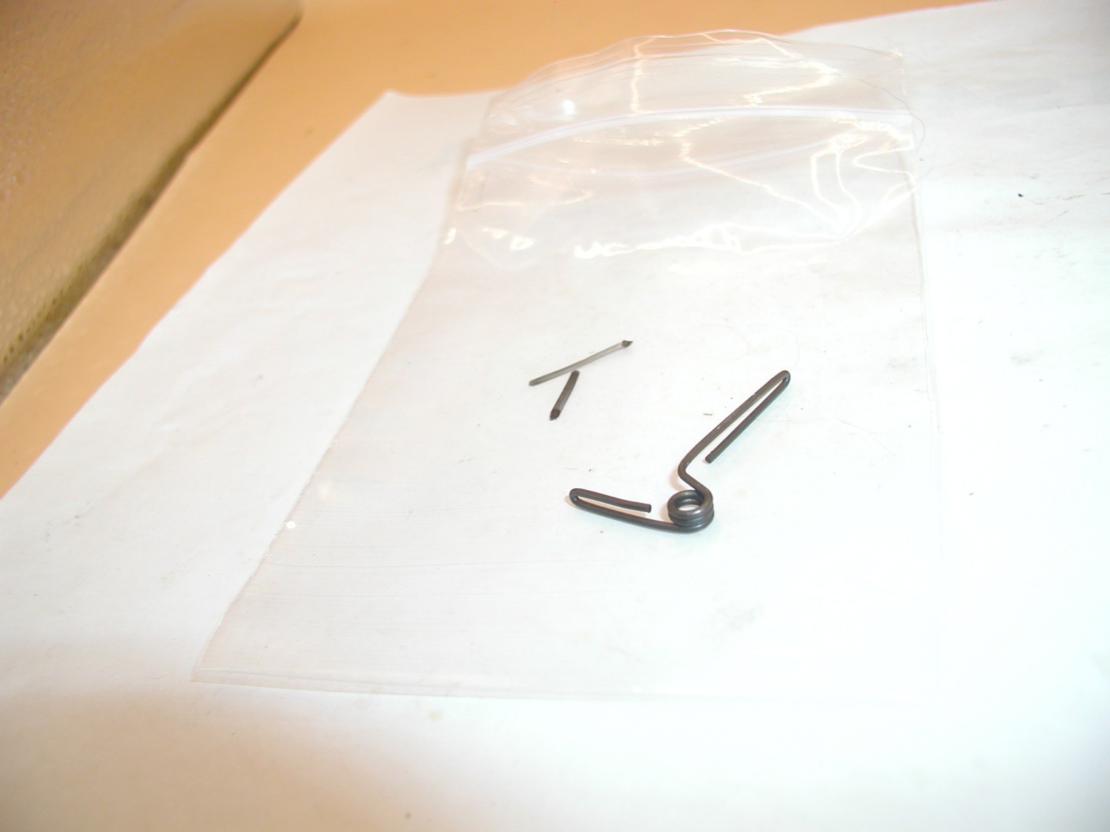 Daisy 25 Air Rifle - Trigger Spring - Image 3