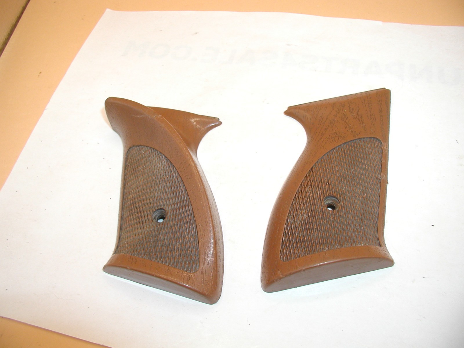 Daisy Power Line 717 Air Pistol- Grips, Plastic, Right Handed