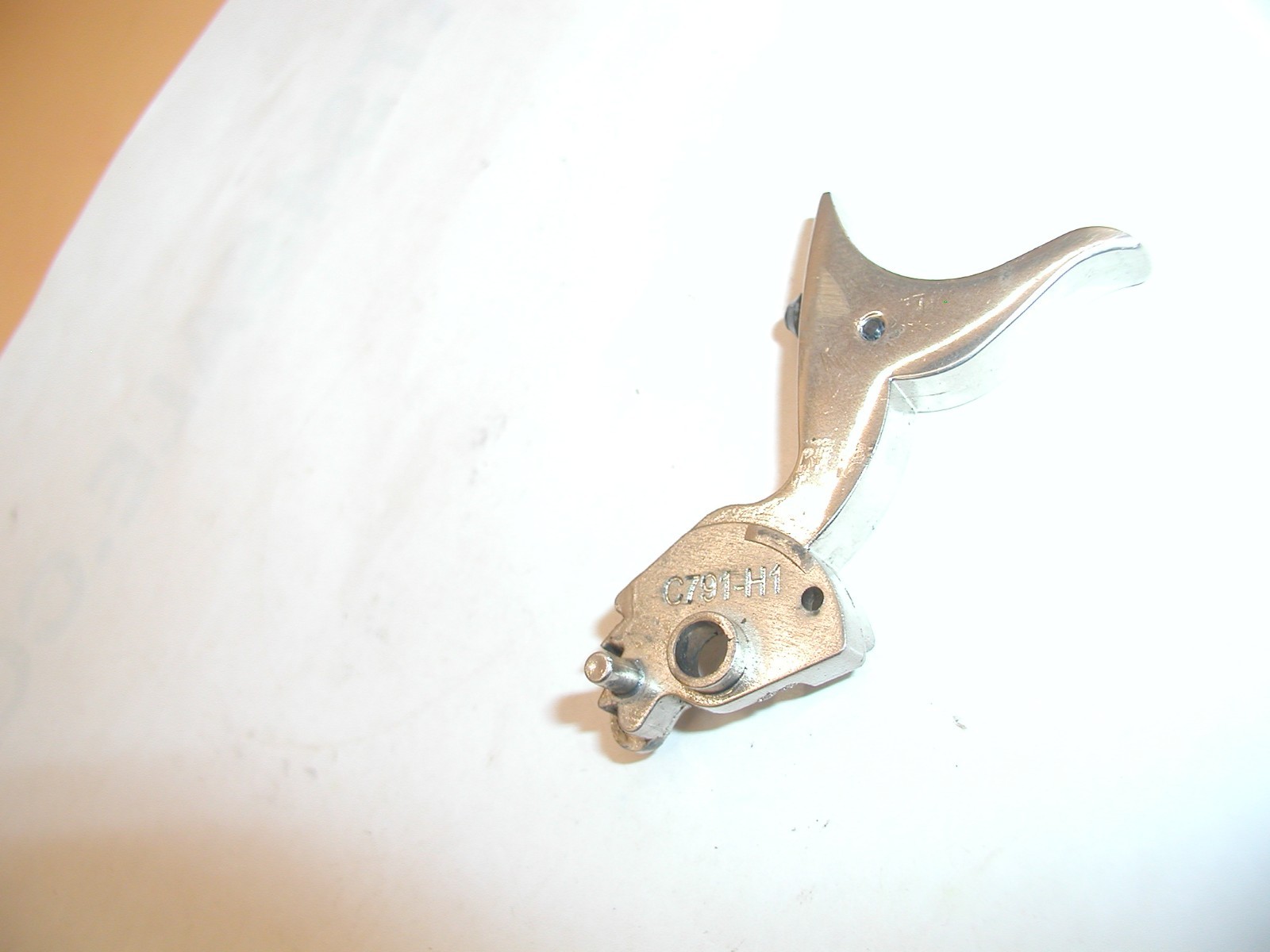 Umarex Colt Single Action Army (SAA) .45 Revolver - Hammer - Image 3